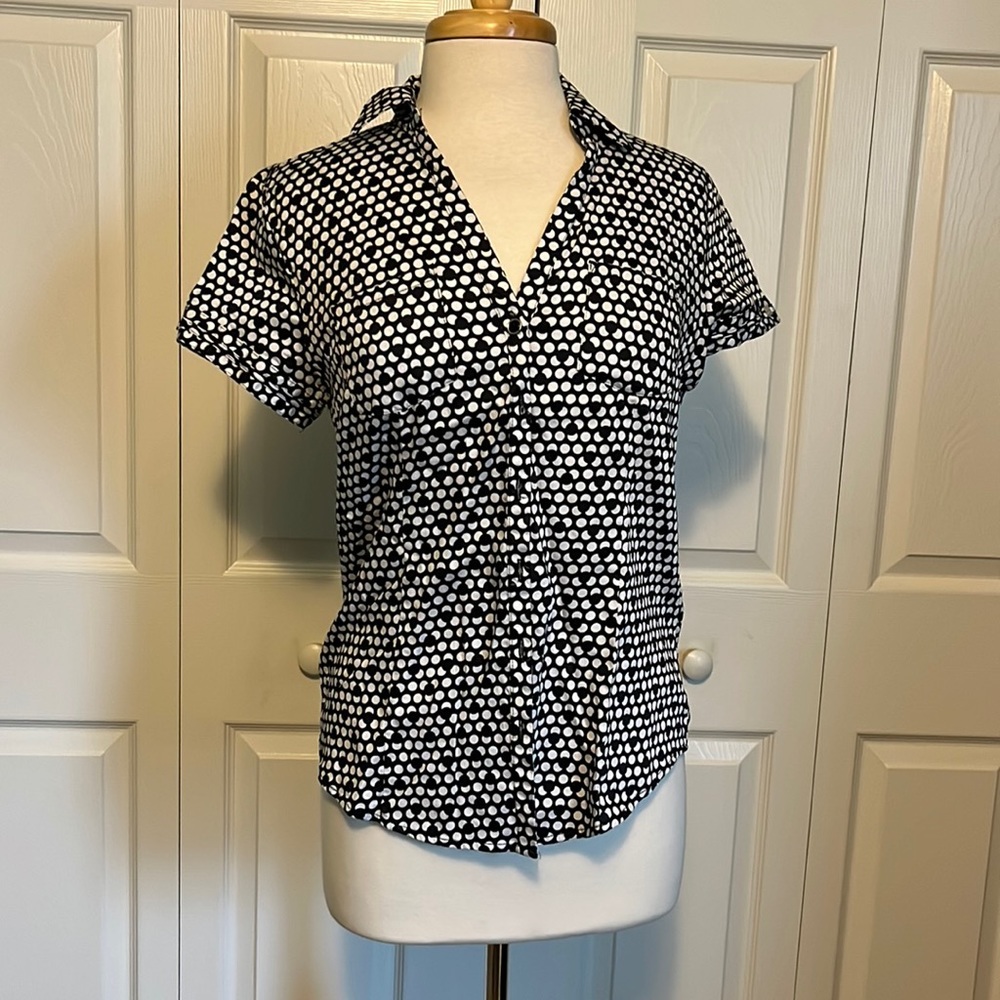 ⭐️New York & Company Top